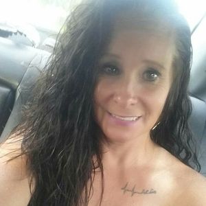 Meet your Posher, Charlsye